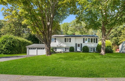 21 Glen Cir, Seymour, CT, 06483-2318 | Card Image