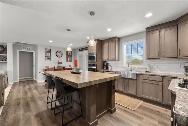 3701 Lenny Ln, House other with 3 bedrooms, 2 bathrooms and null parking in Huntley MT | Image 10