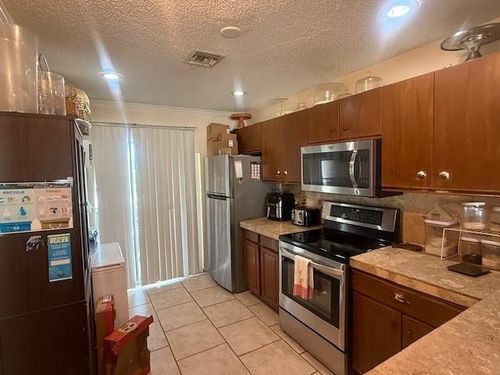 795-795 Crystal Lake Dr, Deerfield Beach, FL, 33064-1963 | Card Image