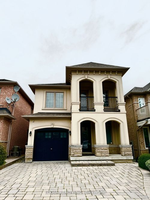 main-15 Catalpa Cres, Maple, ON, L6A0R3 | Card Image