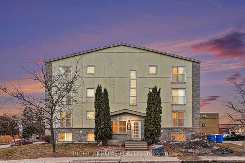 202-646 Cummings Ave, Ottawa, ON, K1K2K6 | Card Image