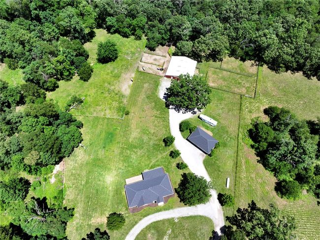 15071 Crossover Rd, House other with 4 bedrooms, 2 bathrooms and null parking in Gravette AR | Image 38