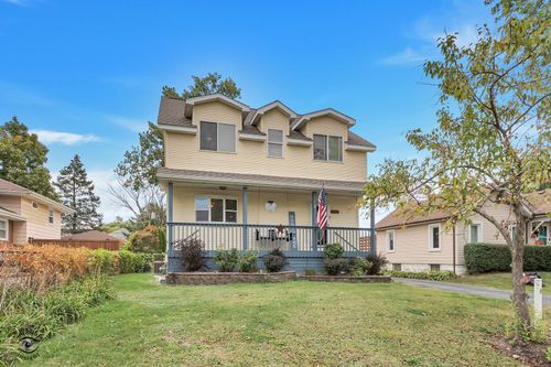 4107 N Park St, Westmont, IL, 60559-1328 | Card Image