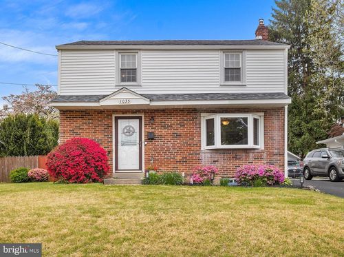 1035 Girard Avenue, SWARTHMORE, PA, 19081 | Card Image