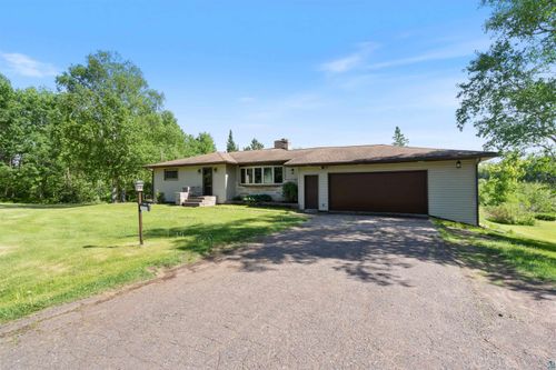 5334 Morris Thomas Rd, Hermantown, MN, 55810-9714 | Card Image