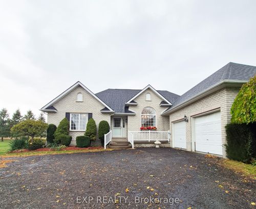 700 Barcovan Beach Rd, Carrying Place, ON, K0K1L0 | Card Image