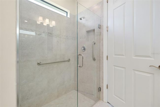 MASTER SHOWER | Image 42