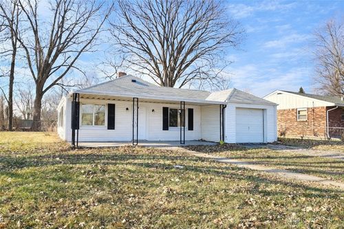 6865 Keats Dr, Dayton, OH, 45414-3215 | Card Image