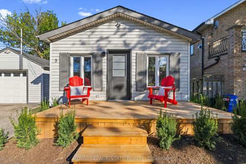 5 Herbert Crt, Stoney Creek, ON, L8E5A6 | Card Image