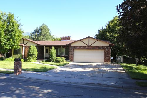 1612 E 450 S, Springville, UT, 84663-2926 | Card Image