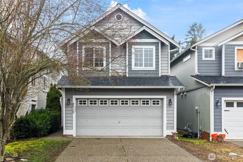 8929 160th Street Ct E, Puyallup, WA, 98375-3004 | Card Image