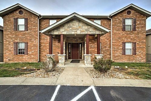 apt-6-4-2911 Vineyards Pkwy, Branson, MO, 65616-4410 | Card Image