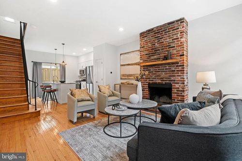 1315 Rodman St, PHILADELPHIA, PA, 19147-1033 | Card Image