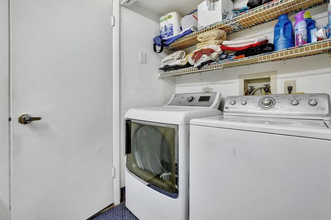 1851 Bayberry Dr, Condo with 3 bedrooms, 2 bathrooms and null parking in Pembroke Pines FL | Image 43