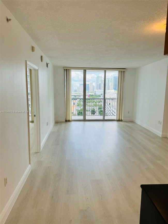 APT-1606 - 1750 N Bayshore Dr, Condo with 1 bedrooms, 1 bathrooms and null parking in Miami FL | Image 12