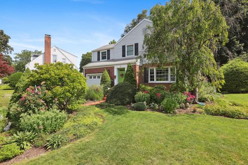 22 Concord Rd, Danbury, CT, 06810-6349 | Card Image