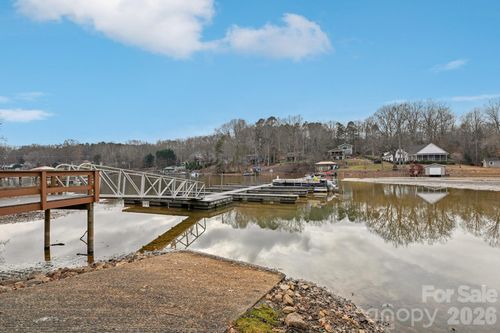 3543 Lake Bluff Dr, Sherrills Ford, NC, 28673-8366 | Card Image