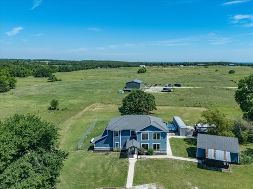 1184 County Road 1785, Sunset, TX, 76270-4913 | Card Image