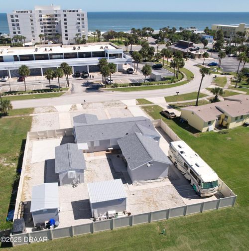 52 Byron Ellinor Dr, Ormond Beach, FL, 32176-7161 | Card Image