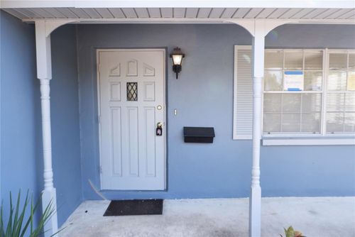 8056 30th Ave N, ST PETERSBURG, FL, 33710-2868 | Card Image
