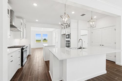 304 Boulden Ct, Sealy, TX, 77474-2572 | Card Image