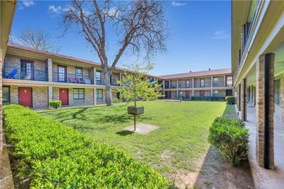 122 - 1226 Baylor Avenue, Condo with 2 bedrooms, 2 bathrooms and null parking in Waco TX | Image 1