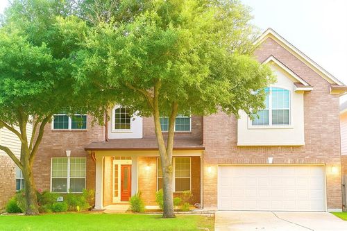 513 Fallen Oaks Dr, Cedar Park, TX, 78613-7489 | Card Image