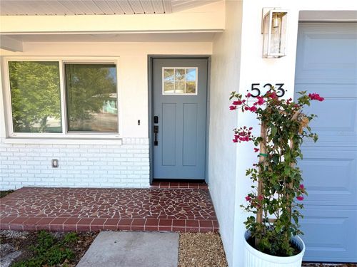 523 Milwaukee Ave, DUNEDIN, FL, 34698-7739 | Card Image
