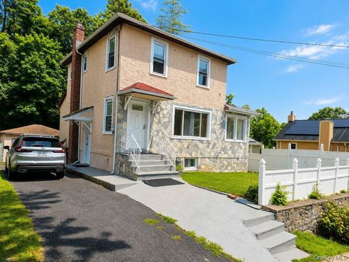 98 Bushey Ave, Yonkers, NY, 10710-5522 | Card Image