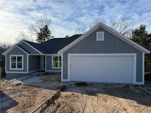 6 Dillow Ln, Bella Vista, AR, 72714-4010 | Card Image