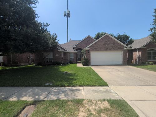 5712 Sugar Maple Dr, Fort Worth, TX, 76244-6712 | Card Image