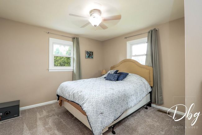 395 Magnolia Ave, House other with 3 bedrooms, 2 bathrooms and 2 parking in Gurnee IL | Image 27