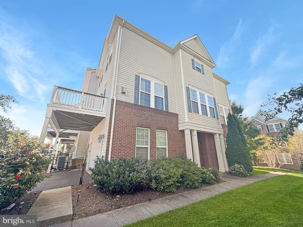 Residential Lease in ASHBURN 5
