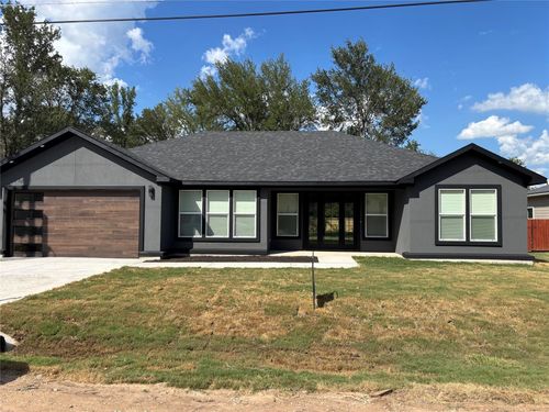 170 Mokulua Ln, Bastrop, TX, 78602-6030 | Card Image