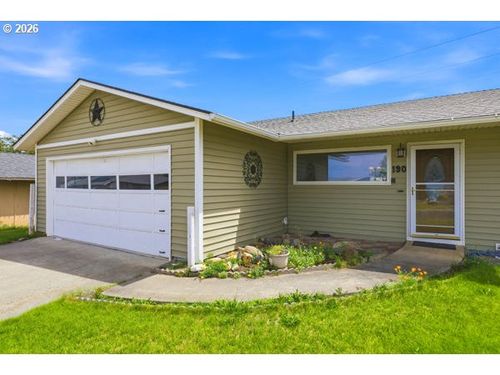 190 Tyler Ave, Umatilla, OR, 97882-3009 | Card Image