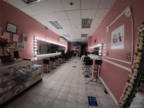 10428 Jamaica Ave, Richmond Hill, NY, 11418-2011 | Card Image