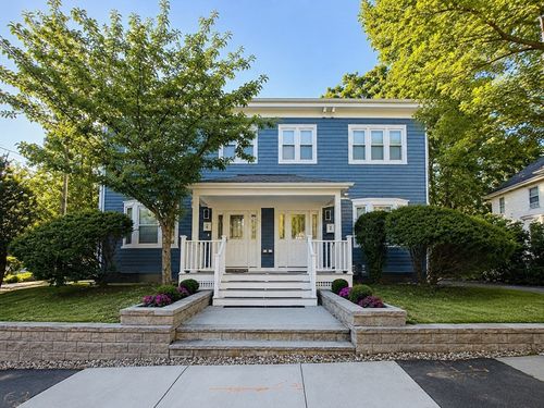 4-4 Baldwin St, Newton, MA, 02458-2012 | Card Image