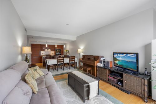 2505-1108 Auahi St, Honolulu, HI, 96814-4972 | Card Image