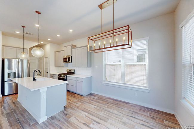 UNIT-17 - 5843 Whitby Rd, House other with 3 bedrooms, 3 bathrooms and null parking in San Antonio TX | Image 11