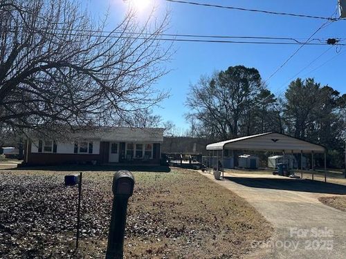 109 Delmar Rd, Shelby, NC, 28152-7332 | Card Image