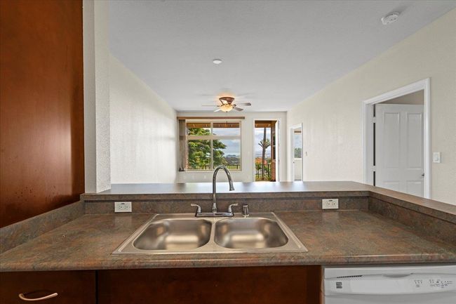 APT-2903 - 145 Hoowaiwai Loop, Condo with 2 bedrooms, 2 bathrooms and null parking in Wailuku HI | Image 11