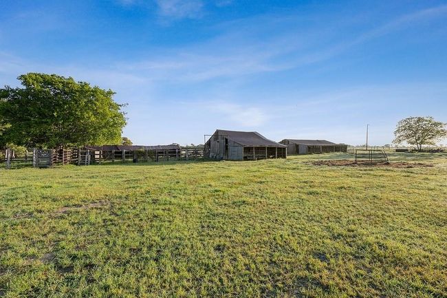1963 Interstate 10, Home with 0 bedrooms, 0 bathrooms and null parking in Weimar TX | Image 7