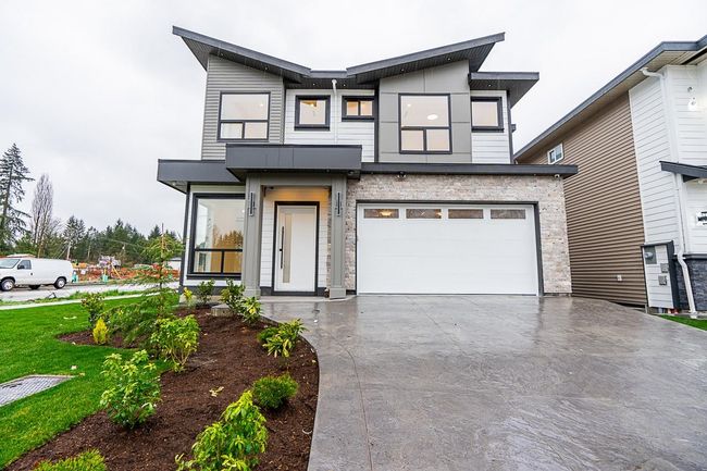 7505 205 A Street, House other with 6 bedrooms, 5 bathrooms and 4 parking in Langley BC | Image 1