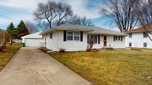 2141 Harmony Avenue, Albert Lea, MN, 56007 | Card Image