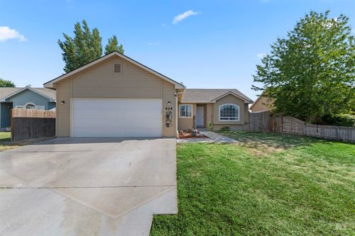 414 Walnut St, New Plymouth, ID, 83655-5503 | Card Image