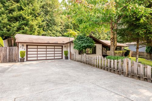 132 Alpha Dr, Longview, WA, 98632-5804 | Card Image