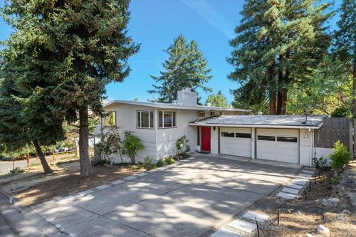 1120 Beswick Way, Ashland, OR, 97520-3506 | Card Image