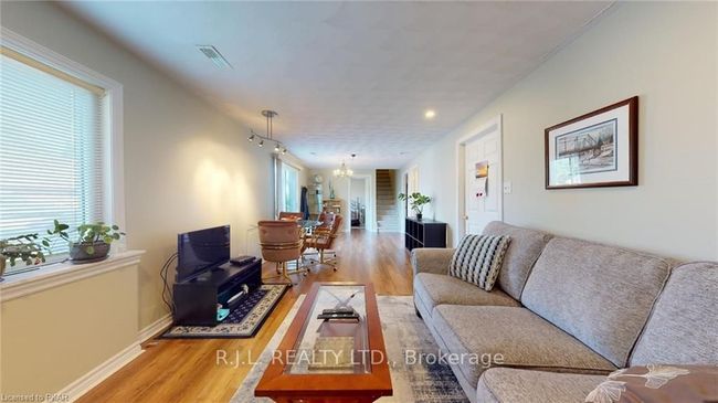 30 Greenhill Dr, House other with 4 bedrooms, 2 bathrooms and 4 parking in Peterborough ON | Image 27