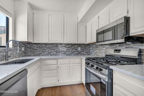 a-2475 Sycamore Glen Dr, Sparks, NV, 89434-8653 | Card Image