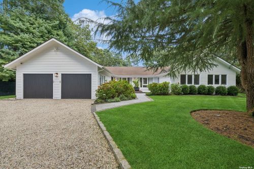 34 West Gate Road, Wainscott, NY, 11975 | Card Image